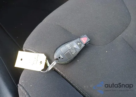 2013 Dodge Dart Sxt z USA, uszkodzony, nr VIN 1C3CDFBA9DD295886